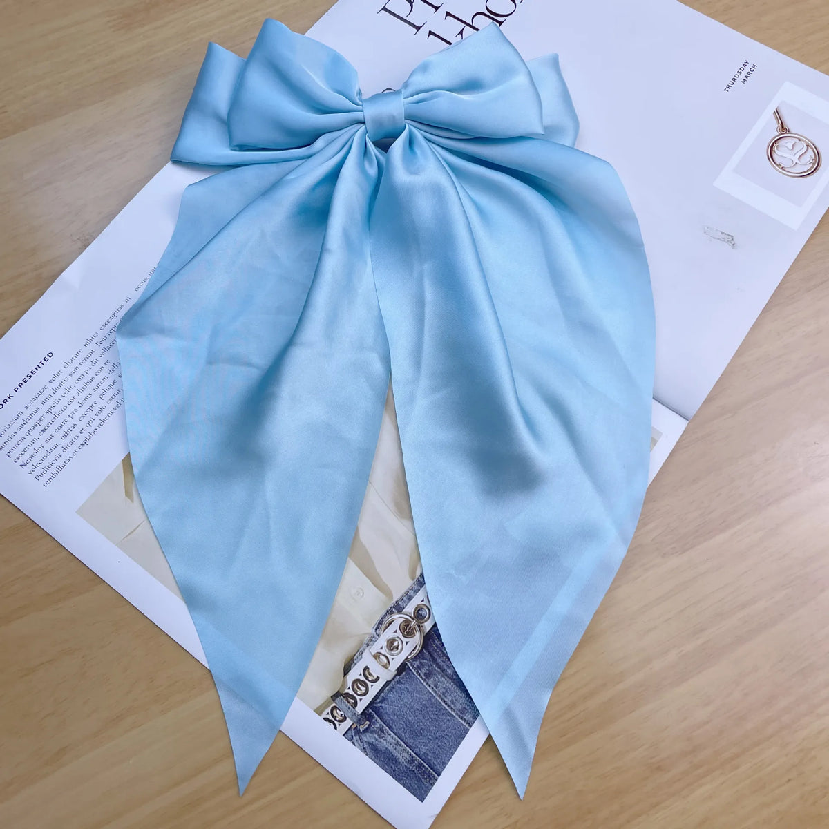 💥Flash Sale🔥Large Bow Hair Clip for Women – Wedding & Everyday Ponytail Accessory with Long Tail